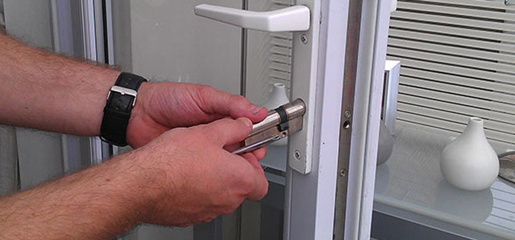 Commercial Door Lock Repair in Oasis